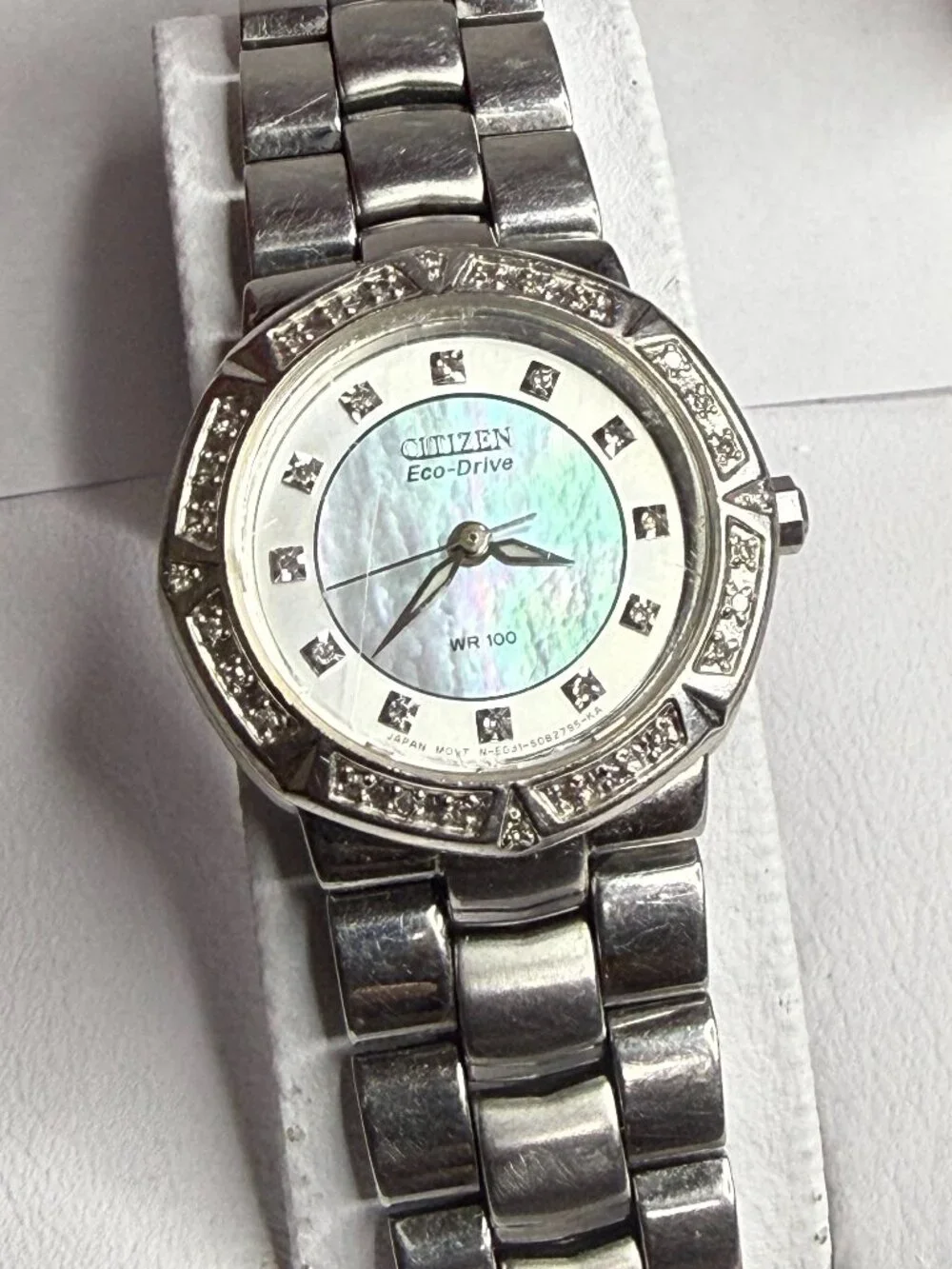 Citizen Eco Drive Diamond Watch Mother of Pearl Dial E031-S053650 WR100 Solar